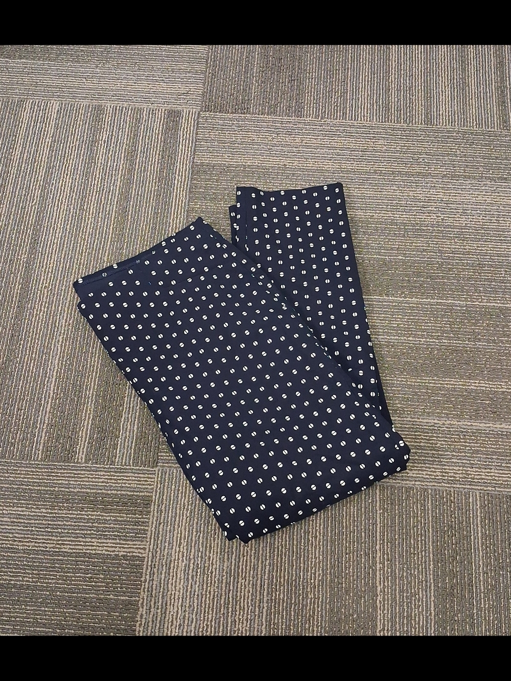 Chico's So Slimming Navy Blue Polka Dot Straight Pants, NWOT